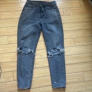 American eagle mom jean